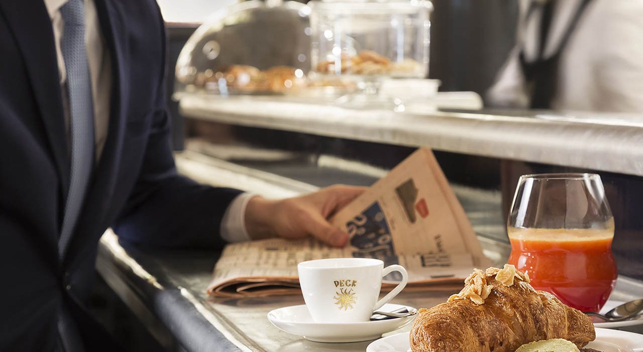 Colazione Peck, Milano, bancone