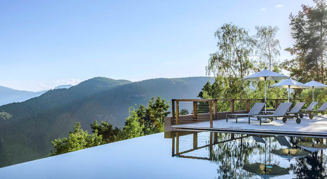 Belvedere, Spa