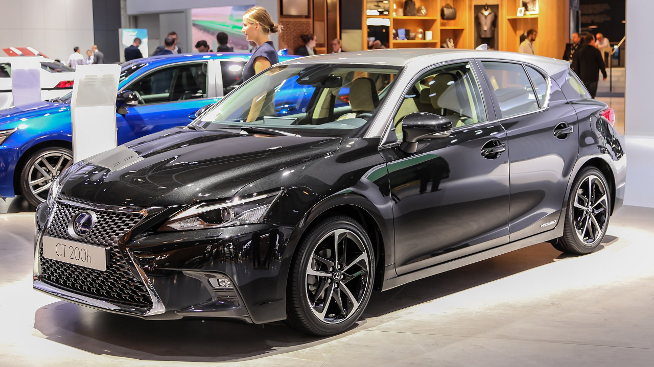 Lexus self-charging Hybrid: efficienza senza compromessi – James Magazine